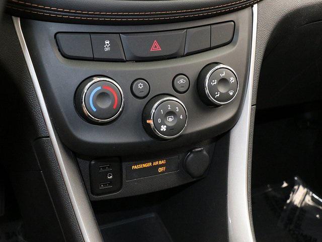 used 2022 Chevrolet Trax car, priced at $18,483