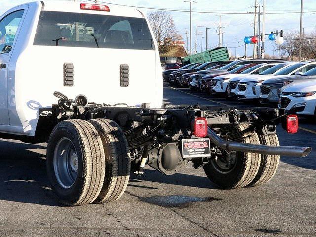 new 2025 Chevrolet Silverado 3500 car, priced at $50,198