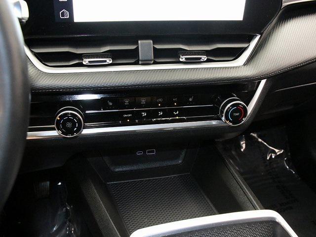 new 2025 Chevrolet Equinox car, priced at $30,182