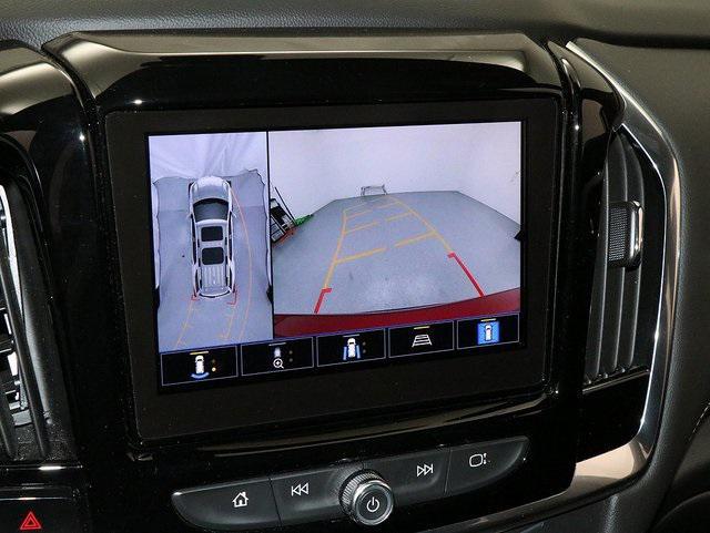 used 2022 Chevrolet Traverse car, priced at $33,183