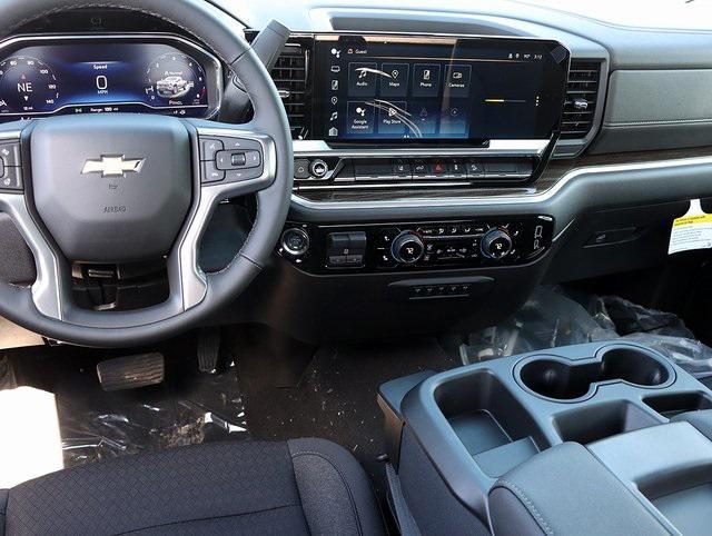 new 2025 Chevrolet Silverado 2500 car, priced at $51,997