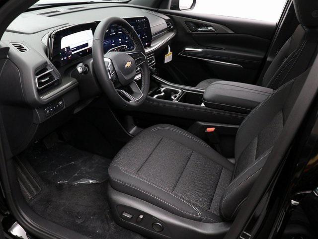 new 2025 Chevrolet Traverse car, priced at $43,410