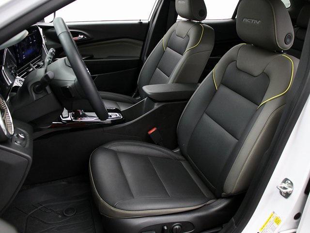 new 2025 Chevrolet Trax car, priced at $25,201