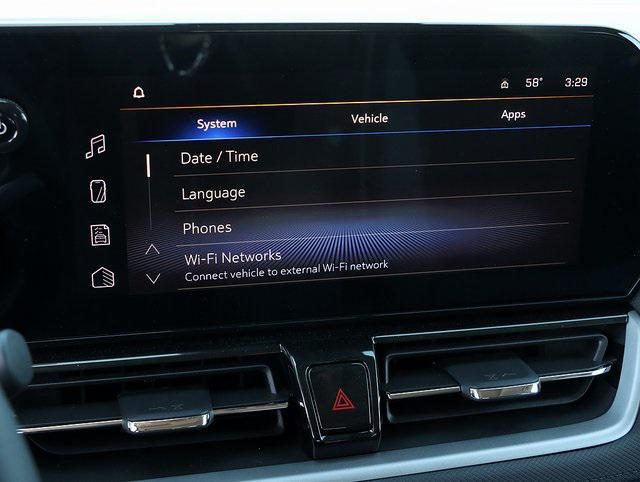 new 2025 Chevrolet TrailBlazer car, priced at $27,617