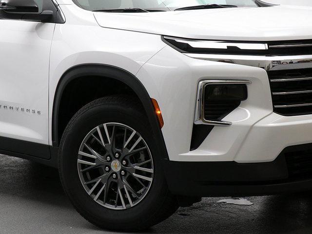 new 2025 Chevrolet Traverse car, priced at $43,143