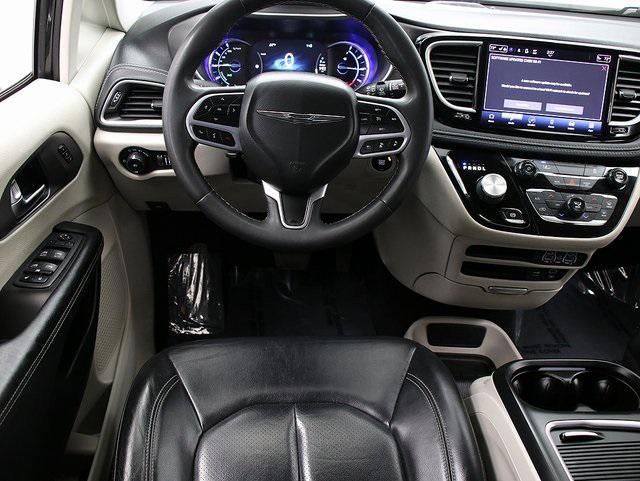 used 2022 Chrysler Pacifica Hybrid car, priced at $20,800