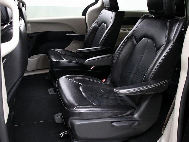 used 2022 Chrysler Pacifica Hybrid car, priced at $20,800