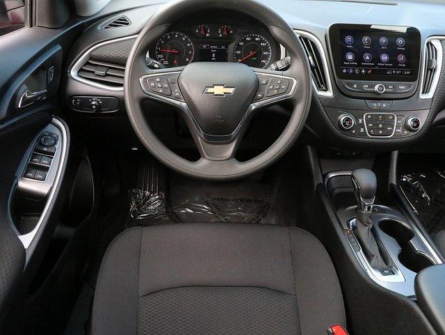 new 2025 Chevrolet Malibu car, priced at $27,695