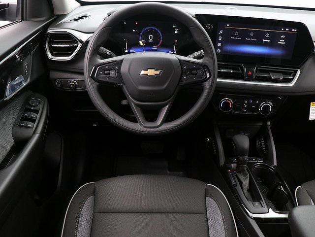 new 2025 Chevrolet TrailBlazer car, priced at $25,173