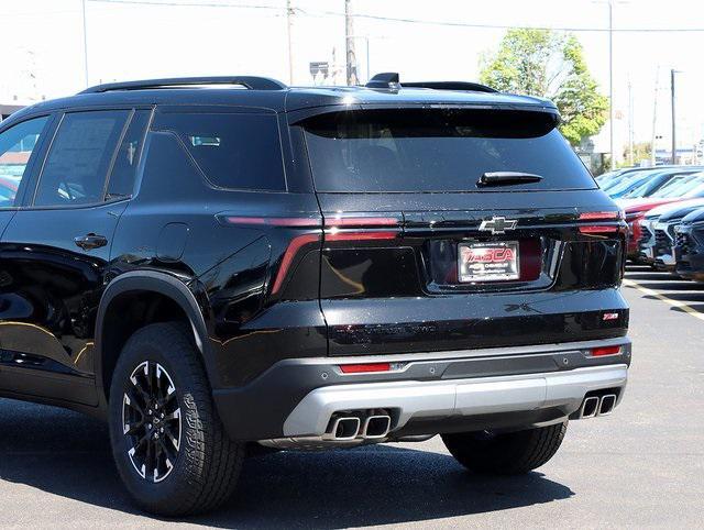 new 2025 Chevrolet Traverse car, priced at $55,855