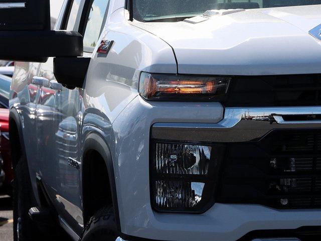 new 2025 Chevrolet Silverado 3500 car, priced at $70,411