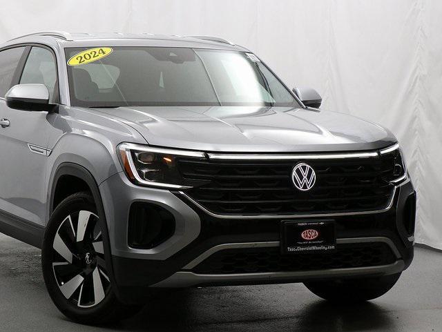 used 2024 Volkswagen Atlas Cross Sport car, priced at $32,774