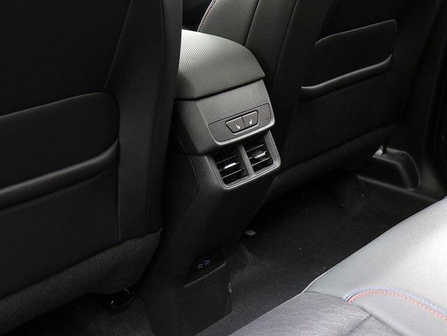 new 2026 Chevrolet Equinox car, priced at $39,098