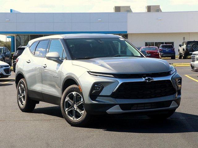 new 2025 Chevrolet Blazer car, priced at $35,450