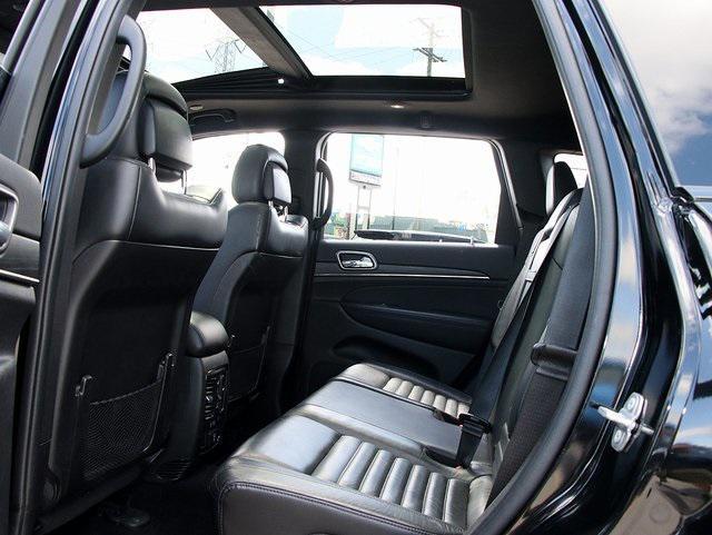used 2021 Jeep Grand Cherokee car, priced at $29,992
