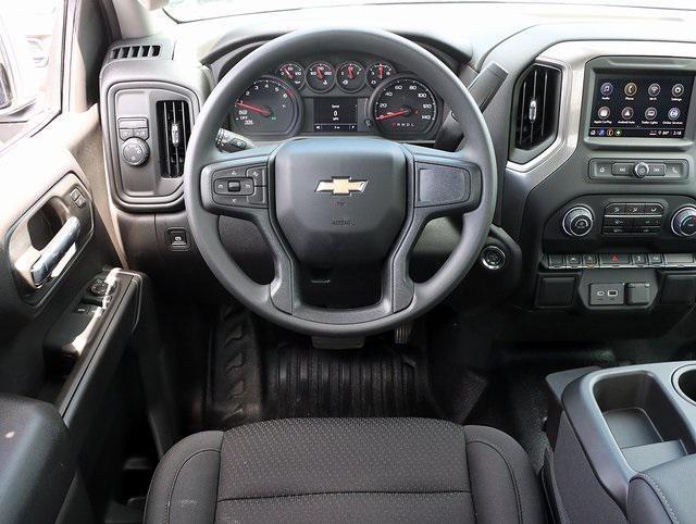 new 2025 Chevrolet Silverado 1500 car, priced at $33,806