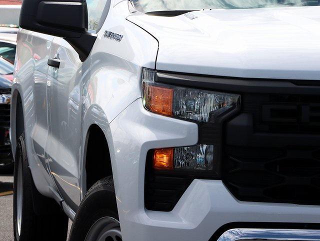 new 2025 Chevrolet Silverado 1500 car, priced at $33,806