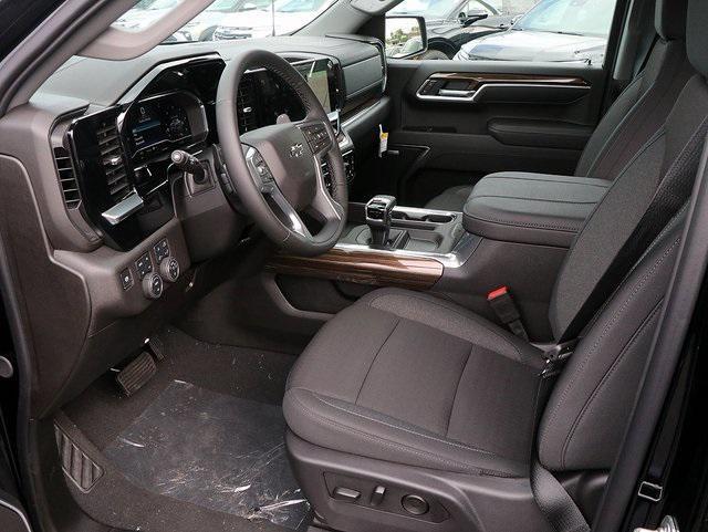 new 2025 Chevrolet Silverado 1500 car, priced at $57,922