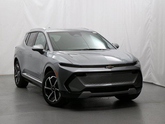 new 2025 Chevrolet Equinox EV car, priced at $41,115