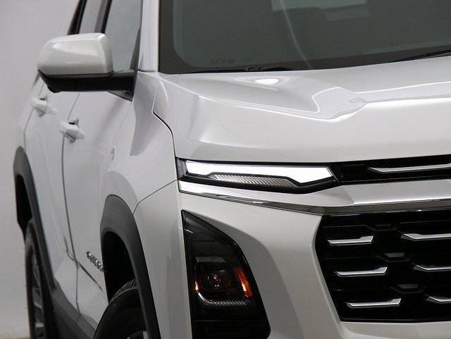used 2025 Chevrolet Equinox car, priced at $28,300