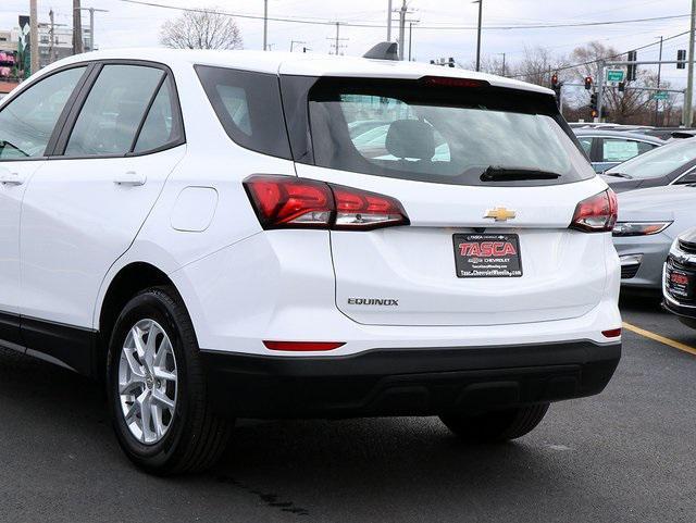 used 2022 Chevrolet Equinox car, priced at $19,417