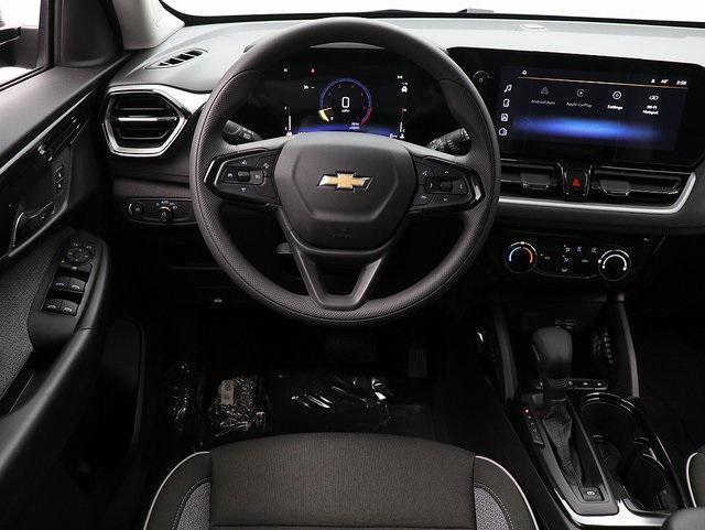 new 2025 Chevrolet TrailBlazer car, priced at $25,173