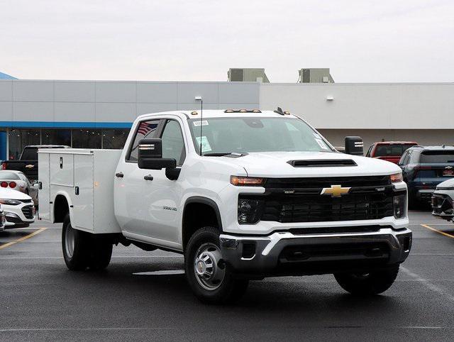 new 2025 Chevrolet Silverado 3500 car, priced at $84,643