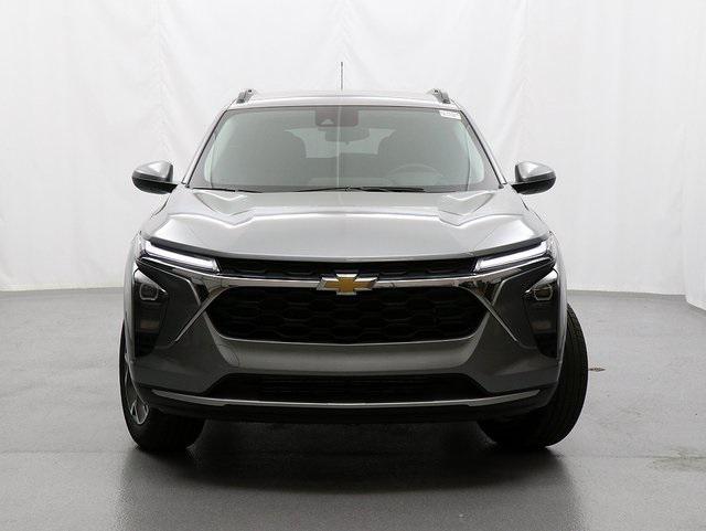 new 2025 Chevrolet Trax car, priced at $24,535