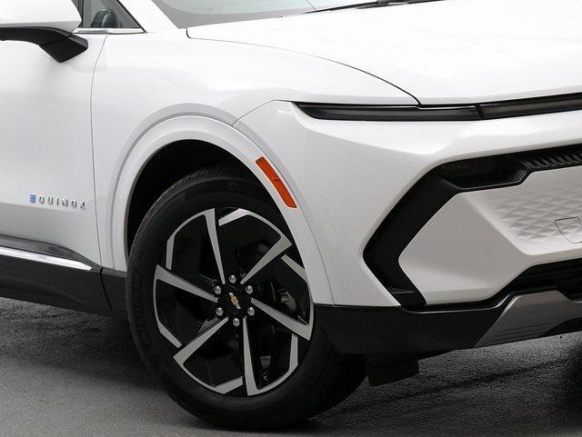 new 2025 Chevrolet Equinox EV car, priced at $41,590