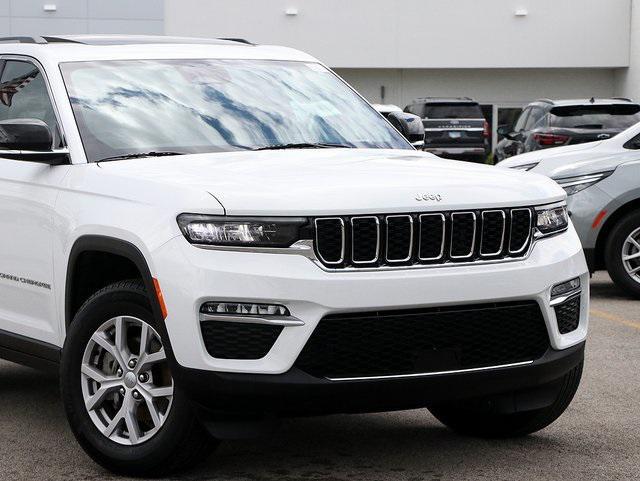 used 2022 Jeep Grand Cherokee car, priced at $36,670