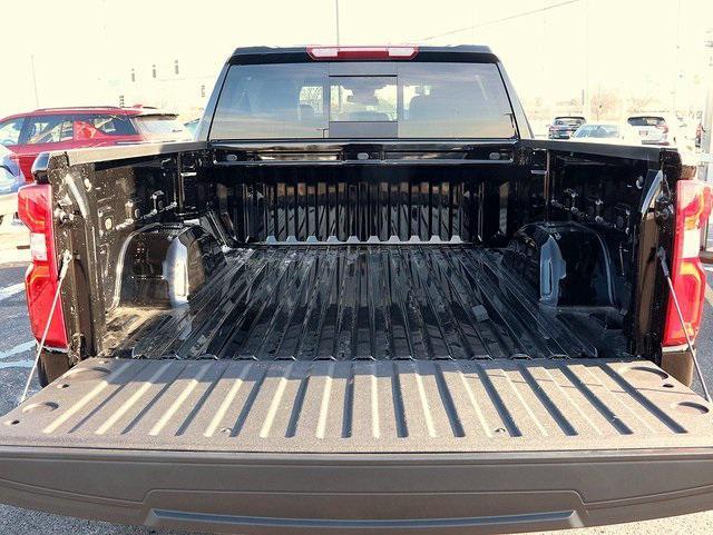 new 2025 Chevrolet Silverado 1500 car, priced at $55,812