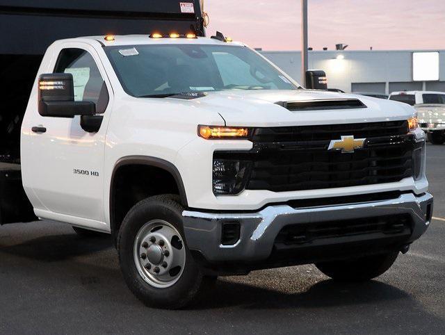 new 2025 Chevrolet Silverado 3500 car, priced at $48,202