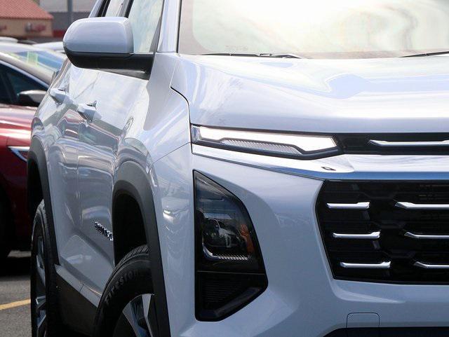 new 2026 Chevrolet Equinox car, priced at $31,207