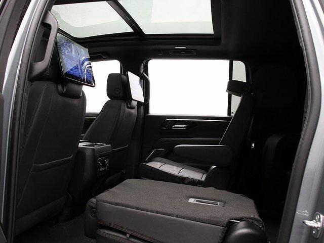 new 2025 Chevrolet Suburban car, priced at $89,158