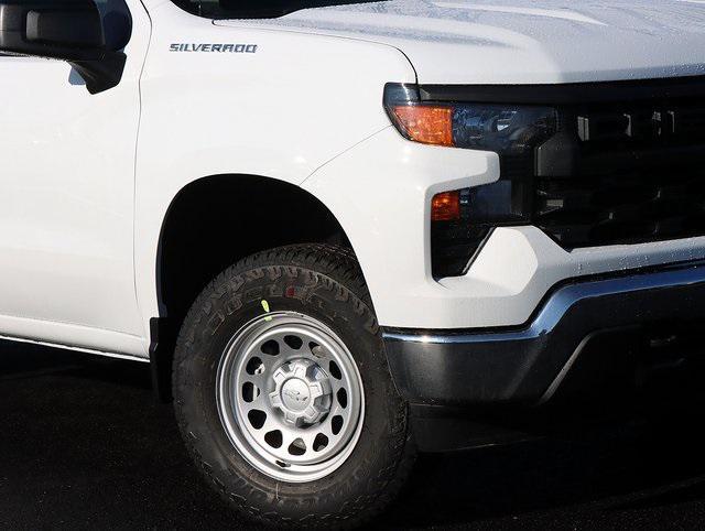 new 2025 Chevrolet Silverado 1500 car, priced at $44,202