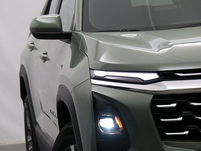 new 2026 Chevrolet Equinox car, priced at $33,655