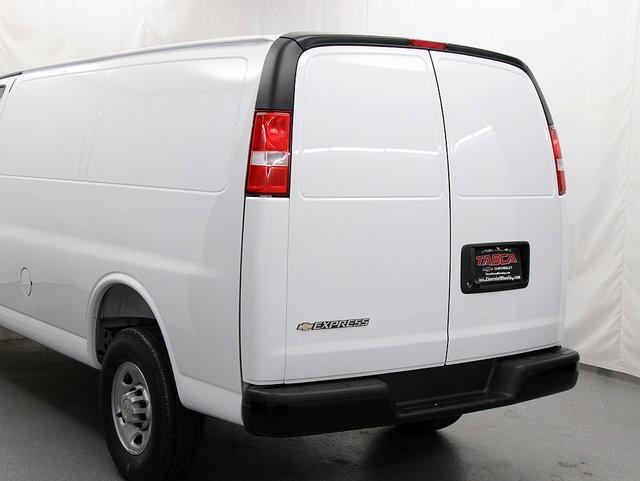 new 2025 Chevrolet Express 2500 car, priced at $41,604