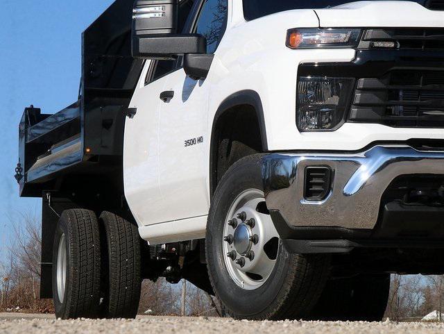 new 2024 Chevrolet Silverado 3500 car, priced at $79,701