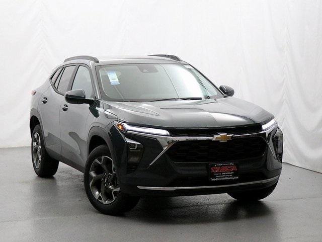new 2025 Chevrolet Trax car, priced at $25,040