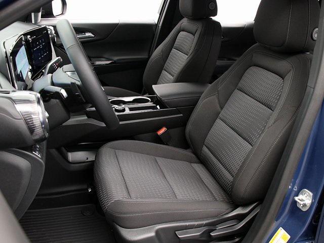 new 2026 Chevrolet Equinox car, priced at $28,354