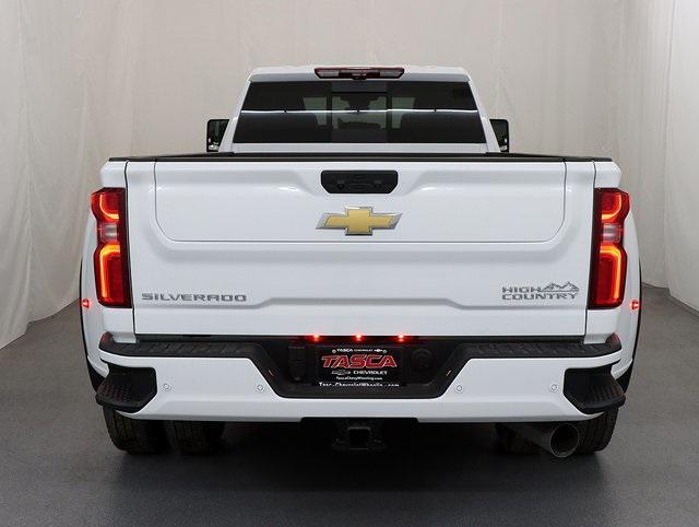 new 2025 Chevrolet Silverado 3500 car, priced at $90,575