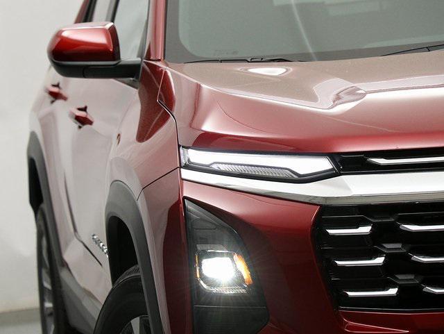 new 2026 Chevrolet Equinox car, priced at $31,934