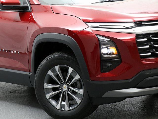 new 2026 Chevrolet Equinox car, priced at $31,934