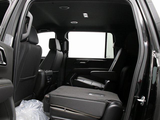 new 2025 Chevrolet Suburban car, priced at $80,566