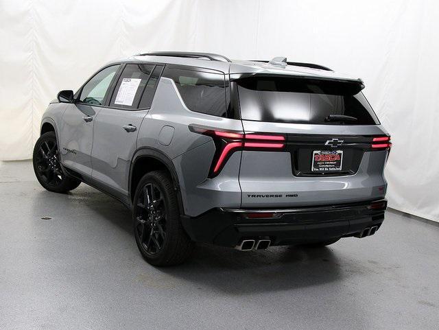 used 2024 Chevrolet Traverse car, priced at $50,900