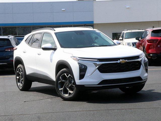 new 2025 Chevrolet Trax car, priced at $23,390