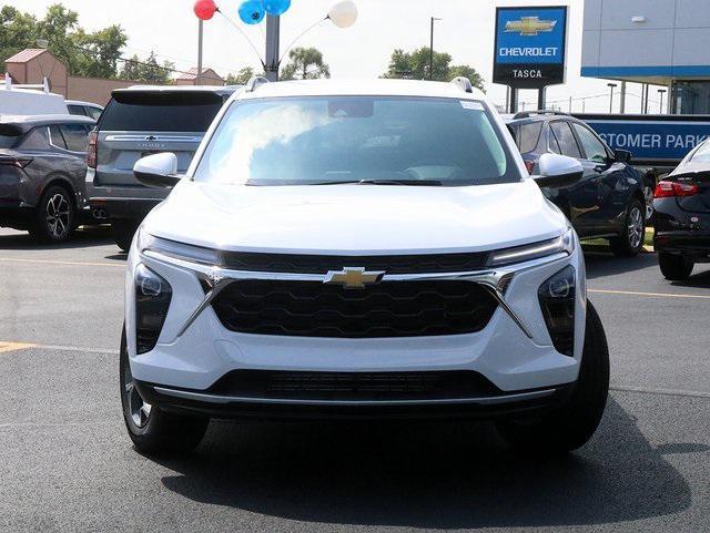 new 2025 Chevrolet Trax car, priced at $23,390