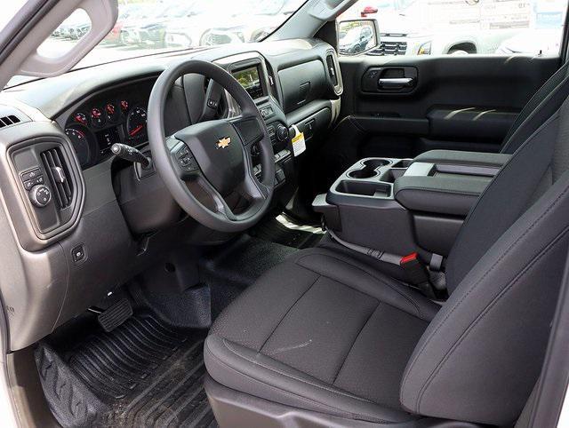 new 2025 Chevrolet Silverado 1500 car, priced at $32,898