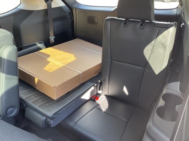 new 2025 Toyota Highlander car, priced at $54,098