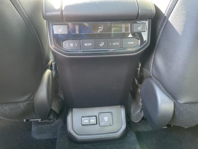 new 2025 Toyota Highlander car, priced at $54,098